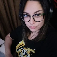 Леонова Эмма