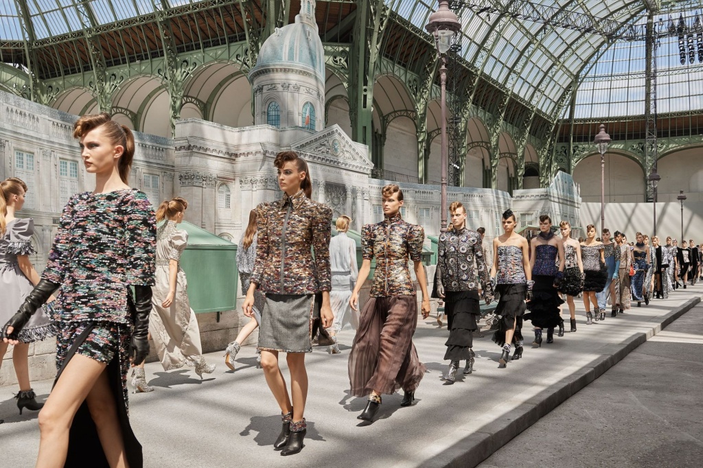 defile-Chanel.jpg