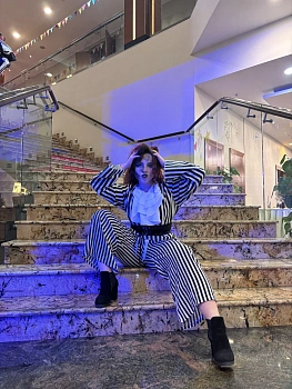 Никитина Юлия