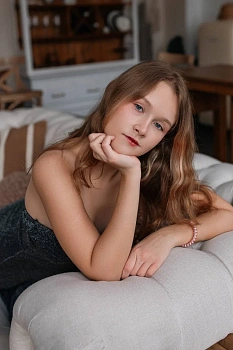 настя табаева 