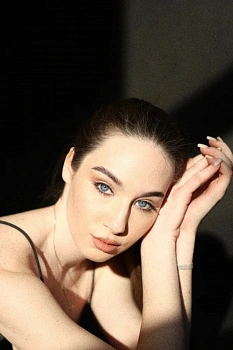 Никулина Виктория 