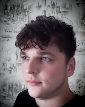 Пелюхно Артем Александрович