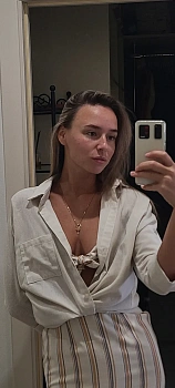 Вецлер Анна