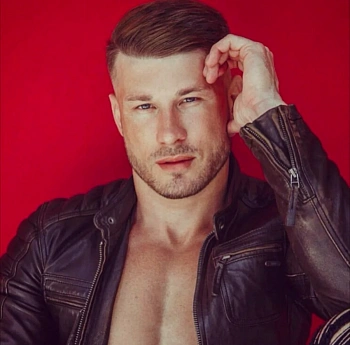 Лобкарёв Евгений 