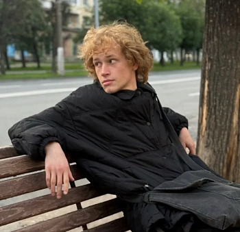 Голованёв Пётр