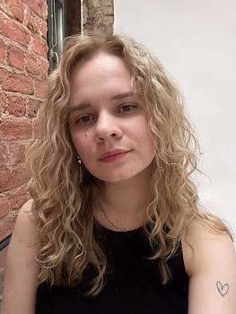 Молоткова Алиса