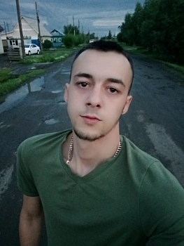 Некрасов Артём