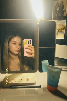 не указано
