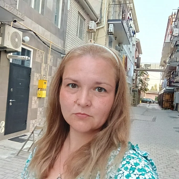 Ли Яна Александровна
