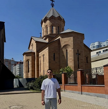 не указано