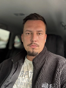 Попов Дмитрий