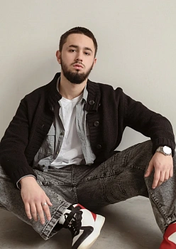 Артемий Большаков