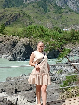 не указано