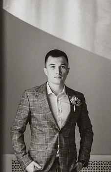 Зиновьев Роман