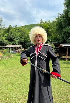 юрий петрович петров
