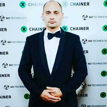 Суворов Денис