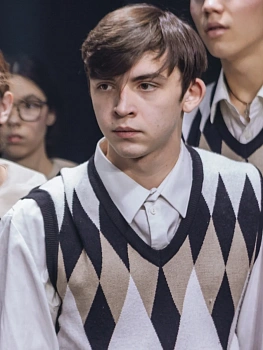 Денис Иванов