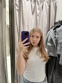Струкина София 