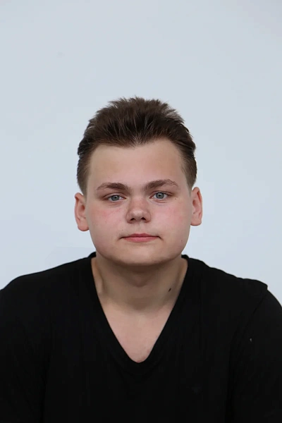 Емец Максим Александрович Емец Максим Александрович