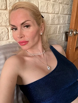 Ларионова Анна
