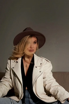 Синица Анна 