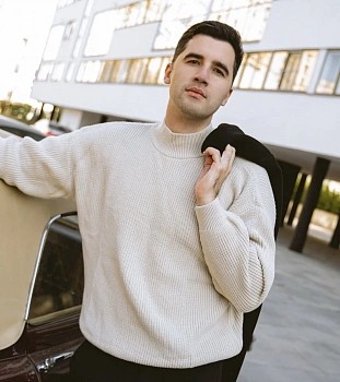 Артем Давыдов