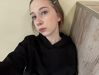 Бурова Арина 
