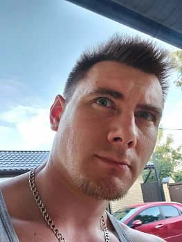  Сергей