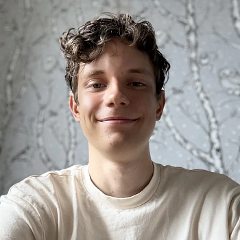 Поляков Максим