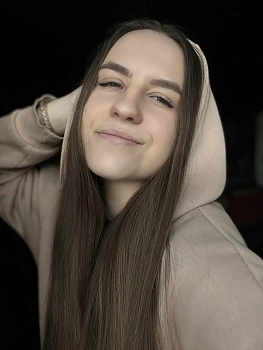 Шмелева Полина