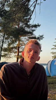 Соловьев Максим 