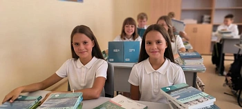 Пономаренко Милана и Арина