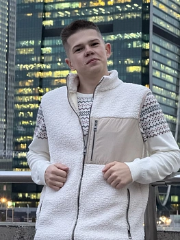 Вакулик Денис