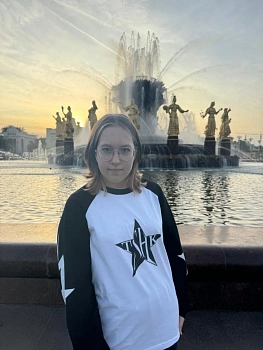 Ева Болотова 