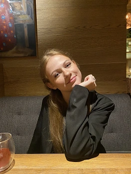 Нахратова Вера