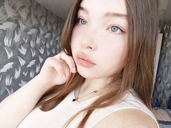 Стрельникова Вероника