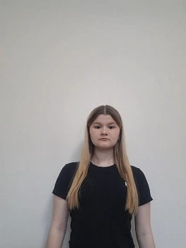 Махина Алина