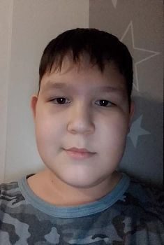 Науризов Богдан