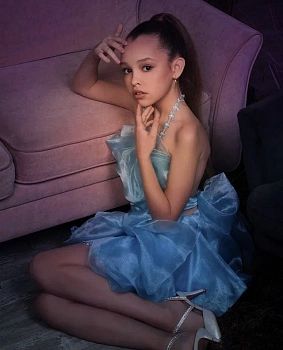 Лаврентьева Доминика